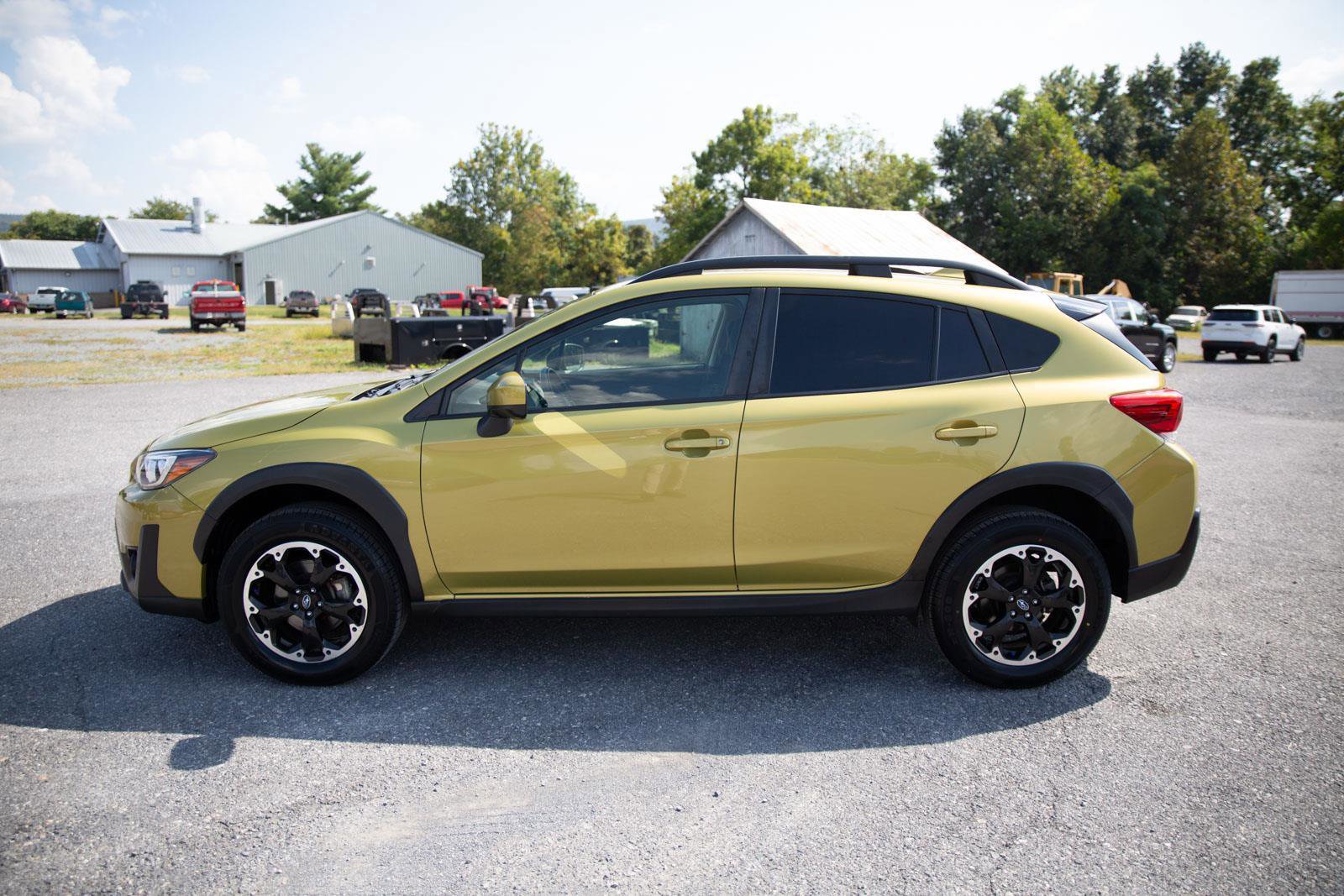 Used 2022 Subaru Crosstrek 2.0i Premium image 6