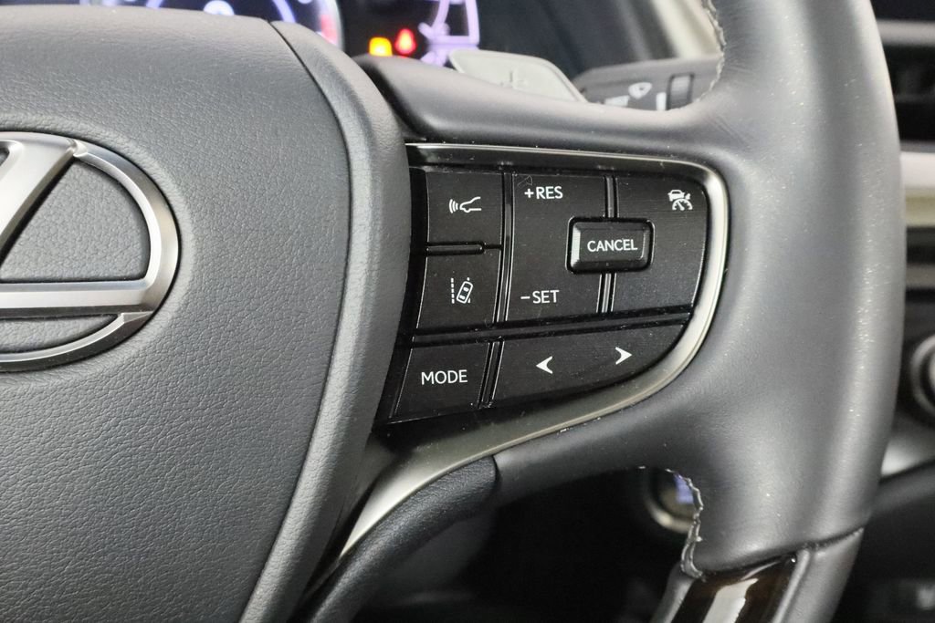 Used 2021 Lexus ES 350 w/ Premium Package image 10