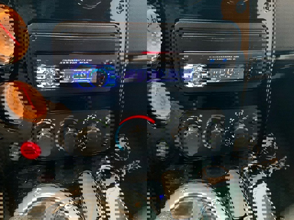 Used 2006 Dodge Viper SRT-10 image 9