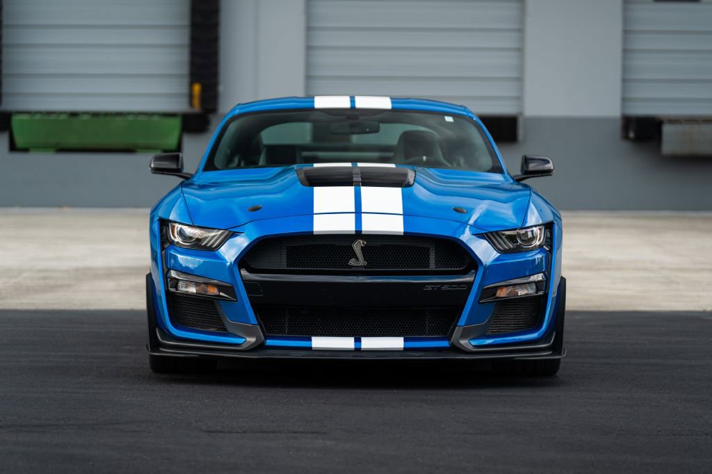 Used 2021 Ford Mustang Shelby GT500 w/ Carbon Fiber Track Pack image 8