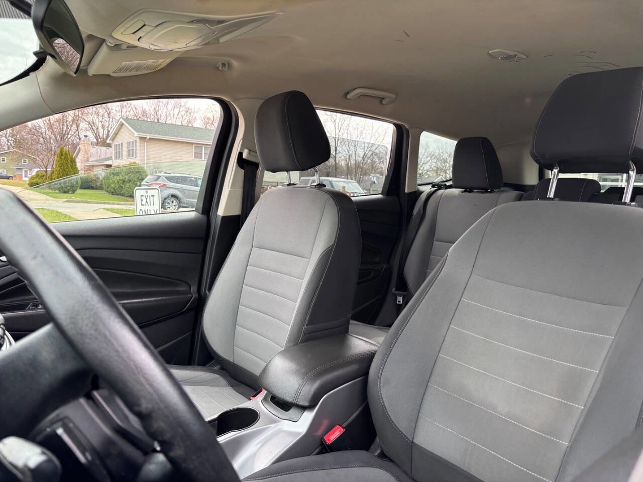 Used 2016 Ford Escape SE w/ Equipment Group 201A AWD/4WD image 12