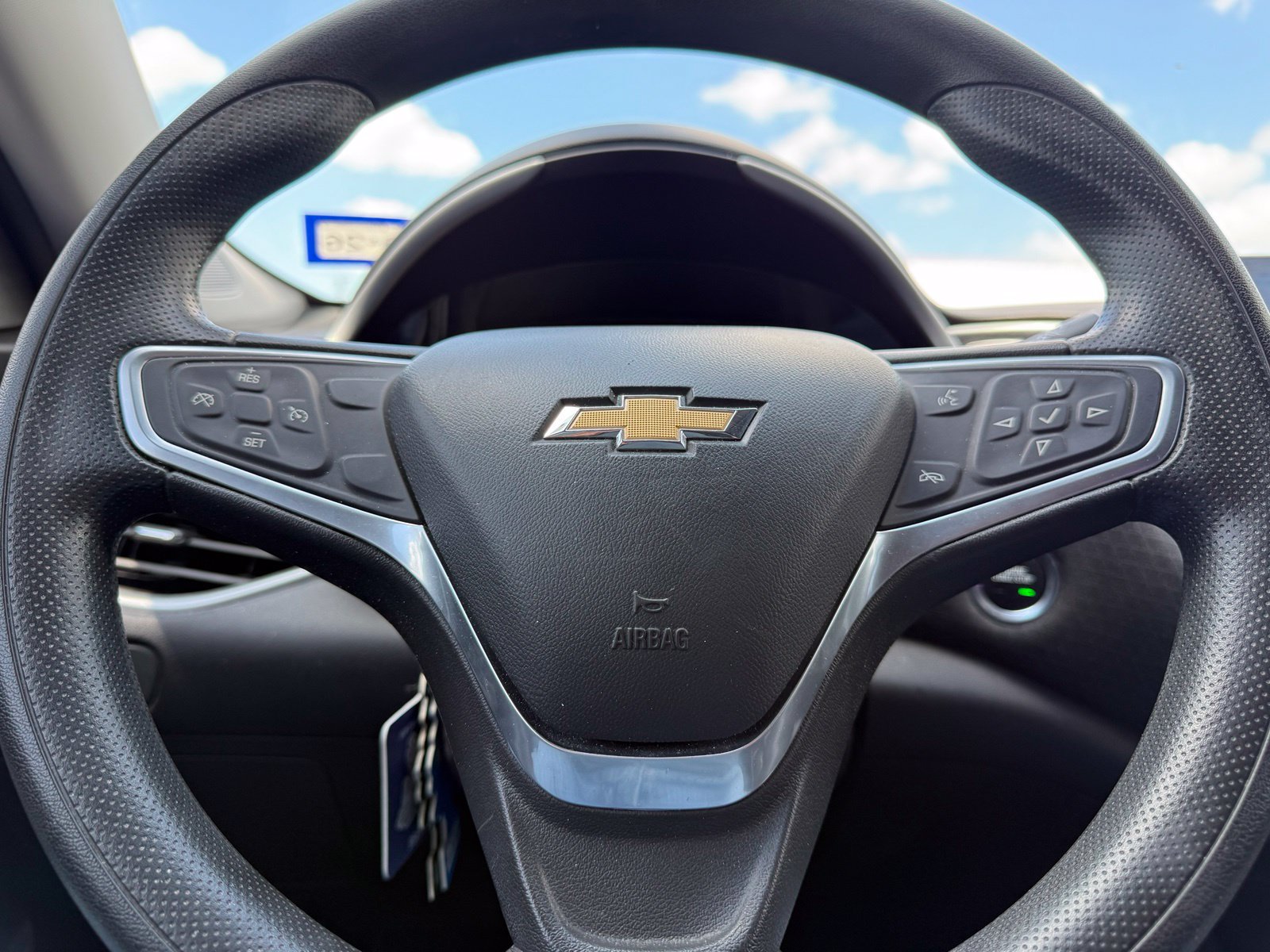 Used 2022 Chevrolet Malibu LT FWD image 11