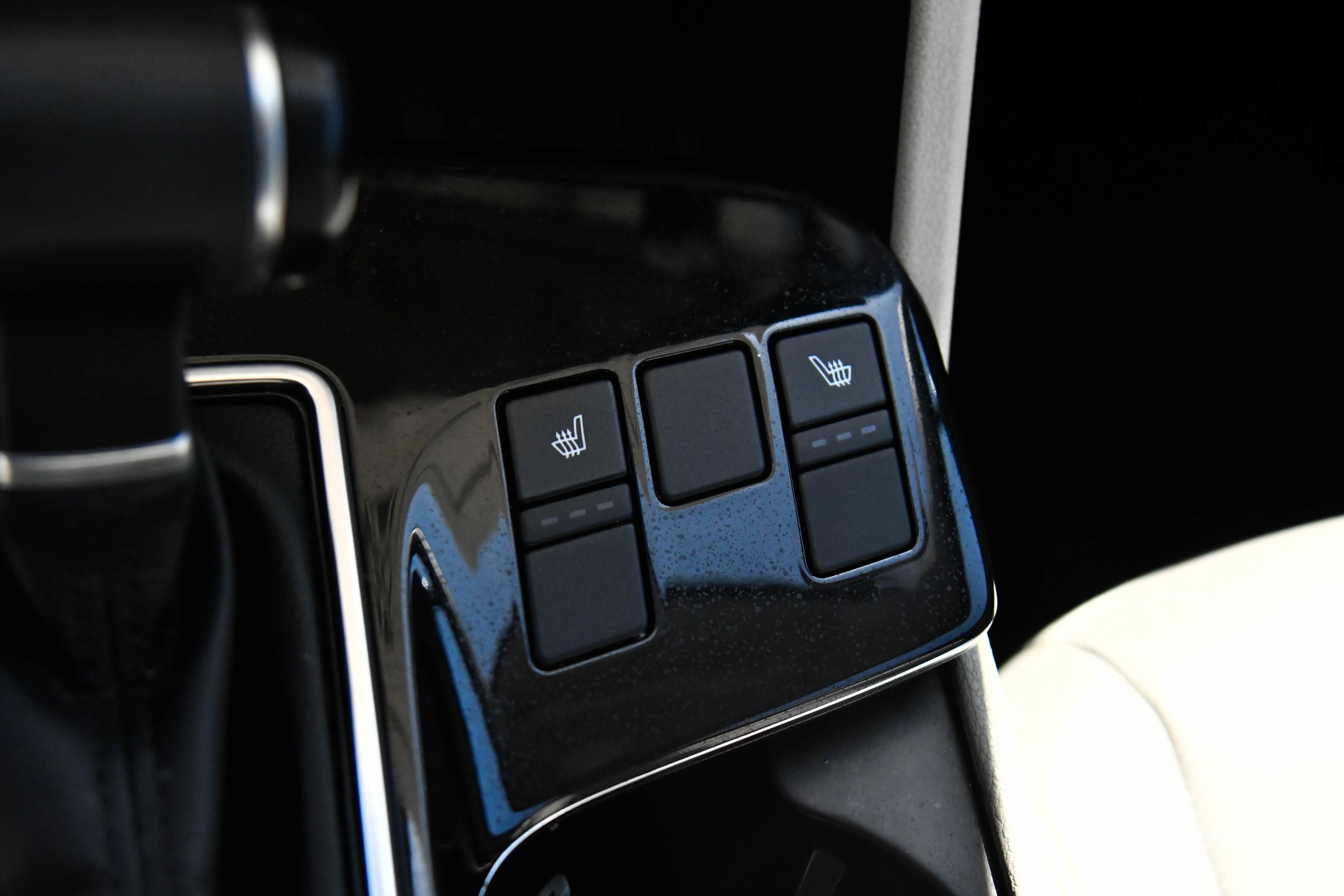 Used 2023 Kia Sportage EX FWD image 33