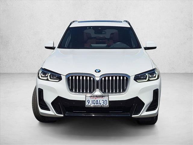 Used 2024 BMW X3 xDrive30i w/ Premium Package AWD/4WD image 2