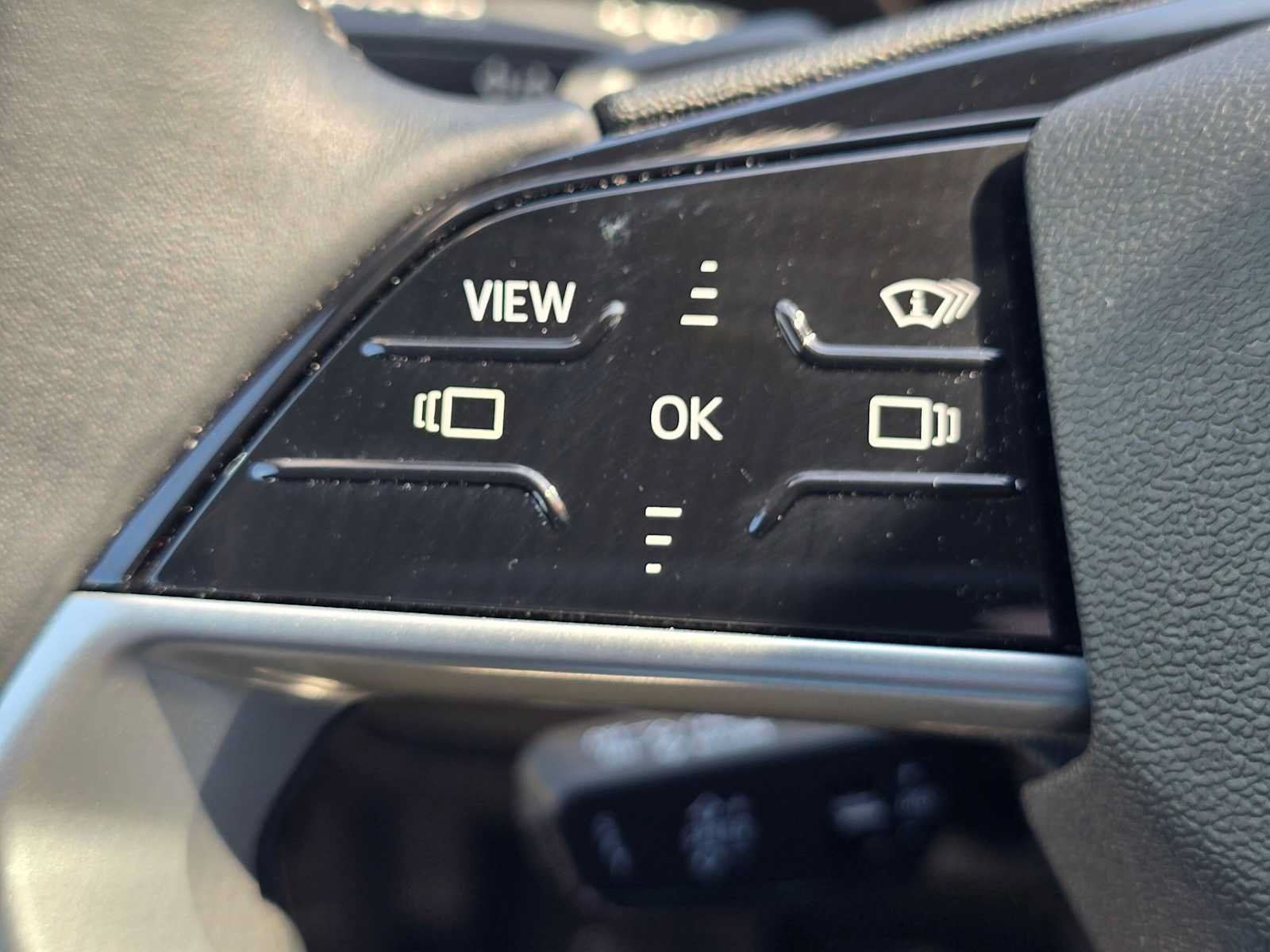 Used 2025 Audi Q5 Premium Plus w/ Premium Plus AWD/4WD image 32