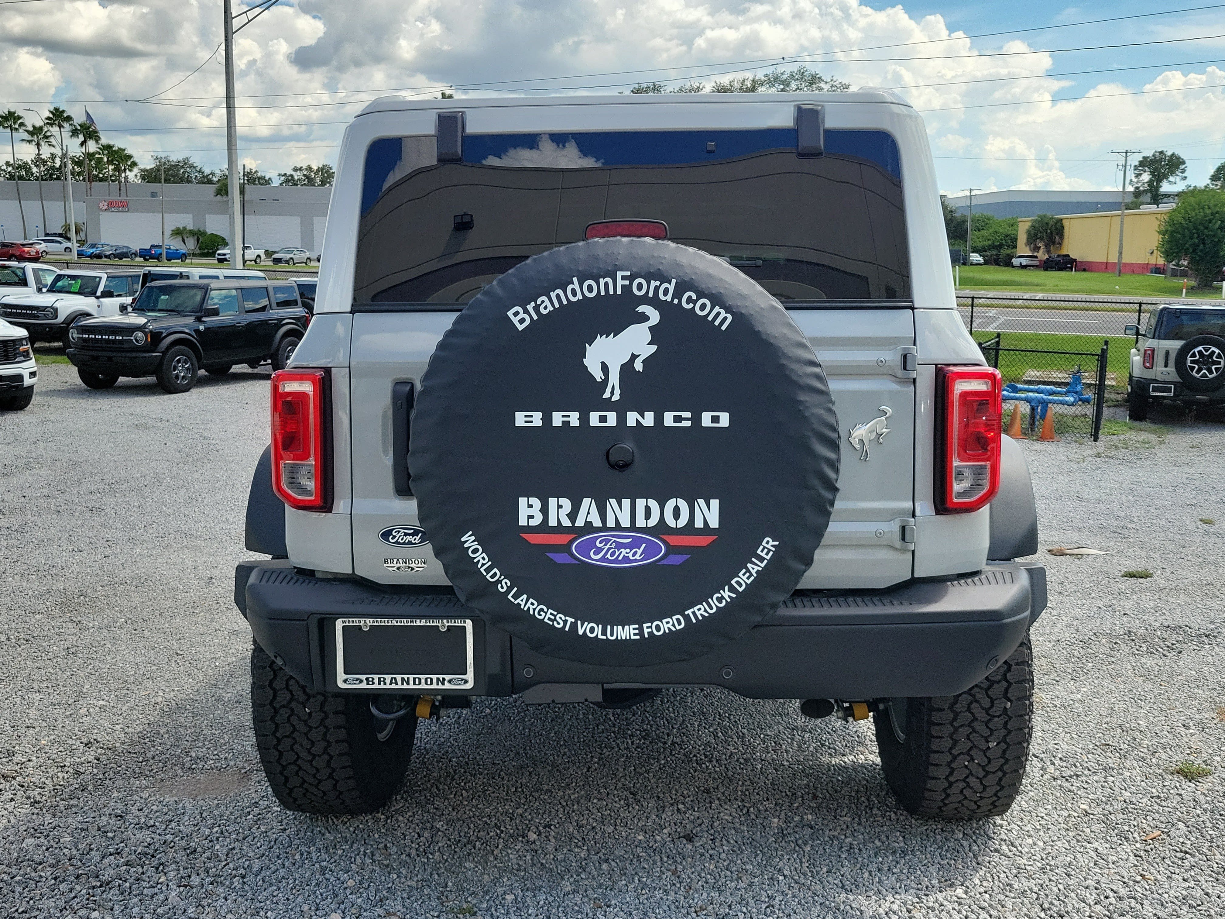 New 2026 Ford Bronco Heritage Edition AWD/4WD image 9