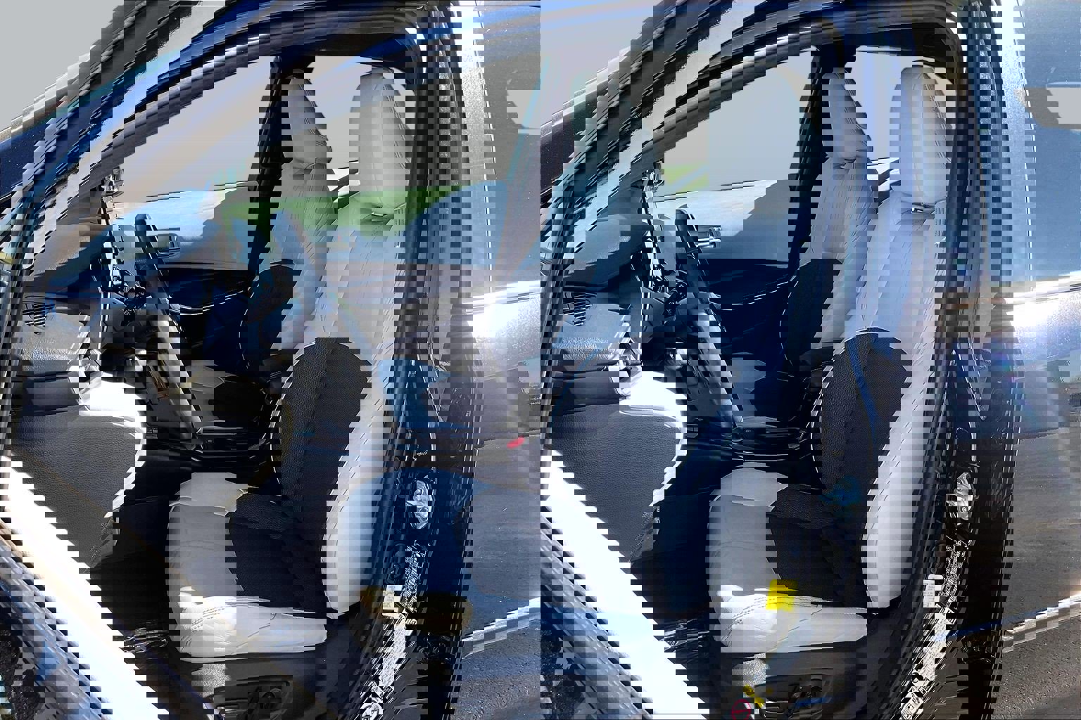 Used 2019 Toyota Corolla XSE w/ Body Protection Package FWD image 22