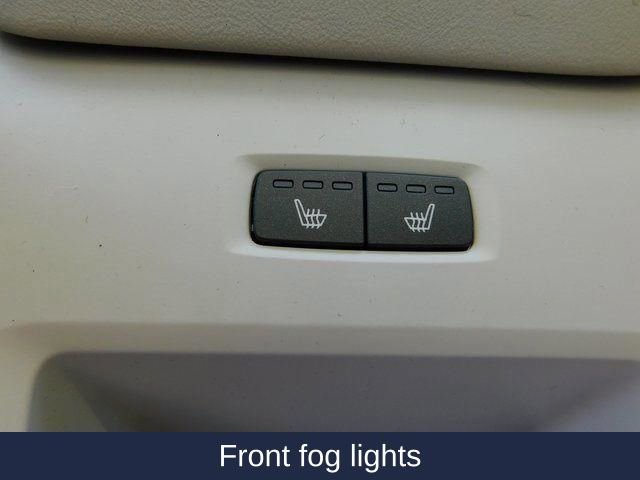 New 2025 Volvo XC60 B5 Plus w/ Protection Package Premier image 19