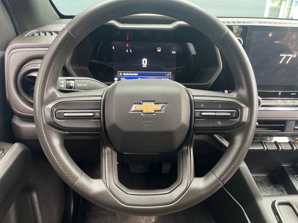 Used 2023 Chevrolet Colorado W/T RWD image 15
