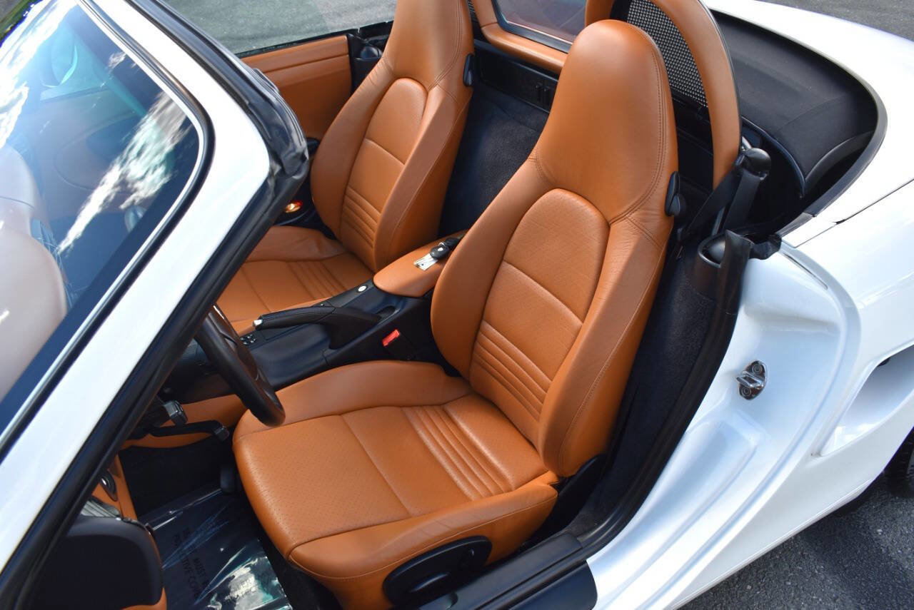 Used 2001 Porsche Boxster S RWD image 58