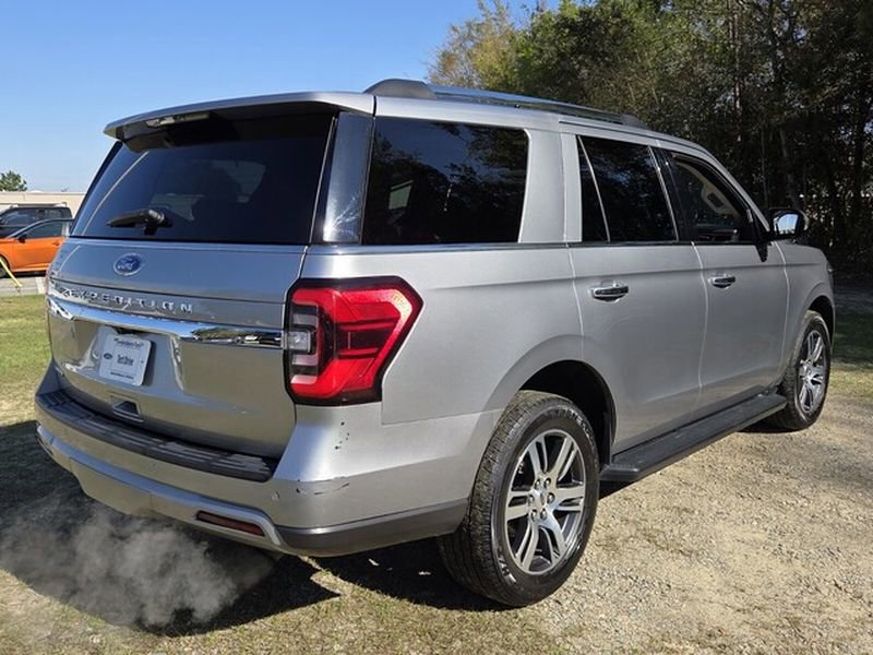 Used 2024 Ford Expedition Limited RWD image 14