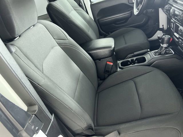Used 2022 Jeep Wrangler Sport image 28