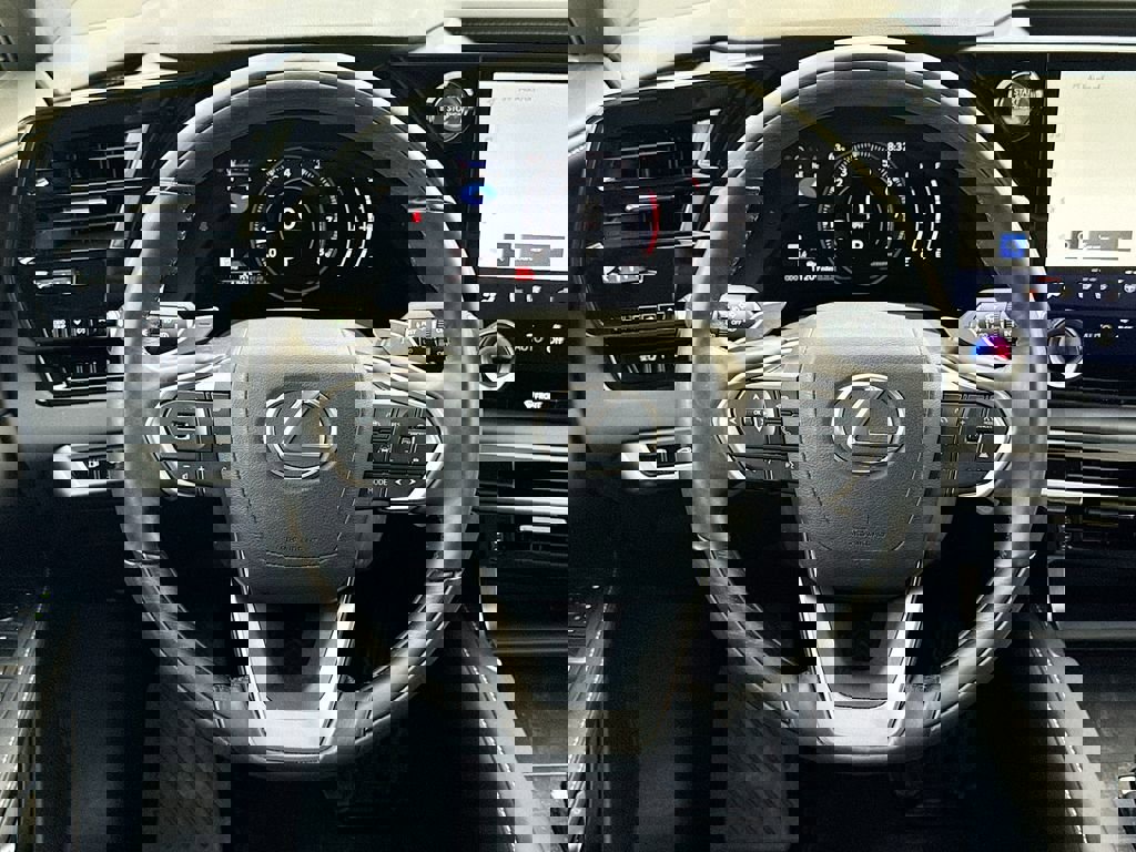 Used 2024 Lexus RX 350 Premium w/ Accessory Package (Z1) image 23