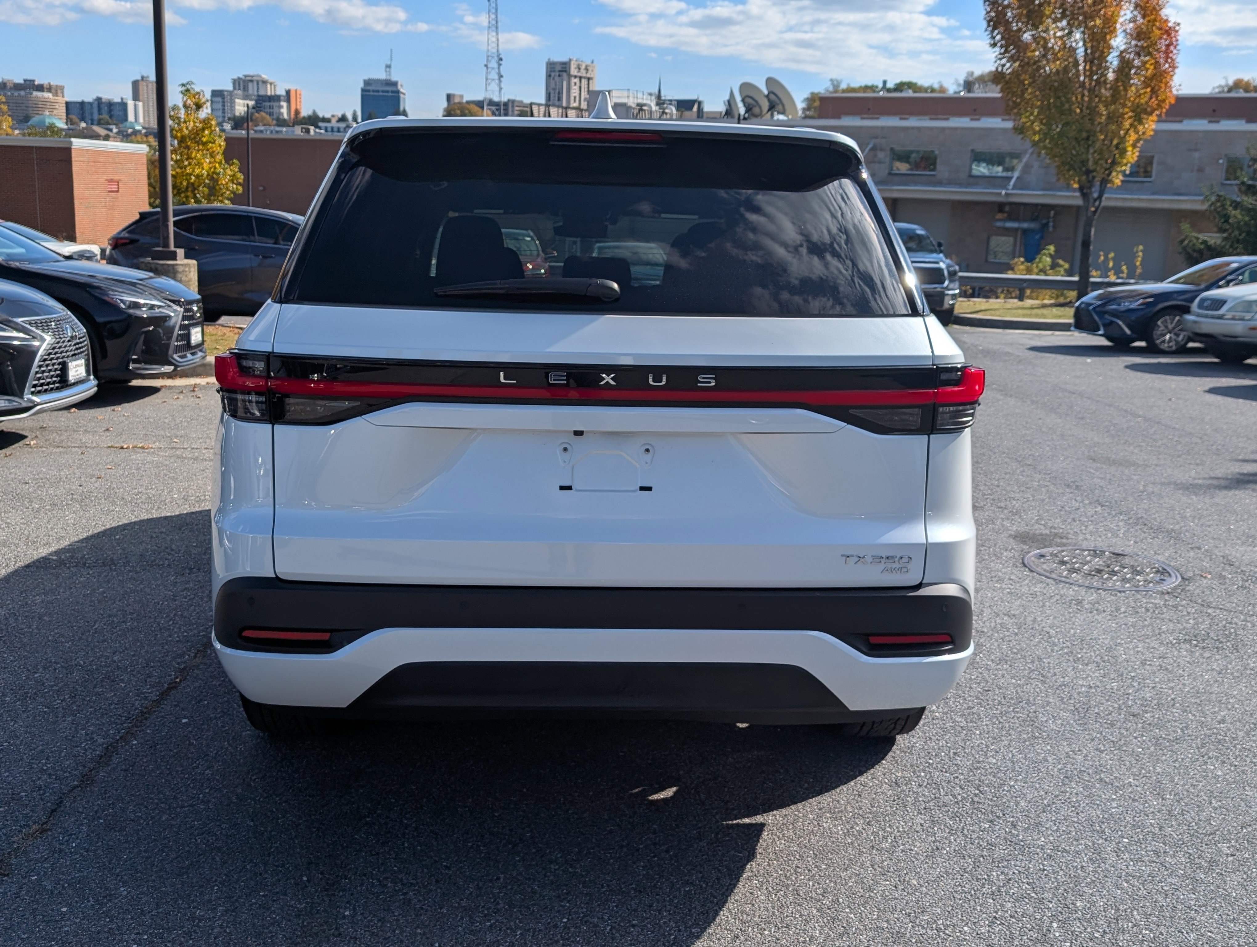 Used 2024 Lexus TX 350 AWD image 4