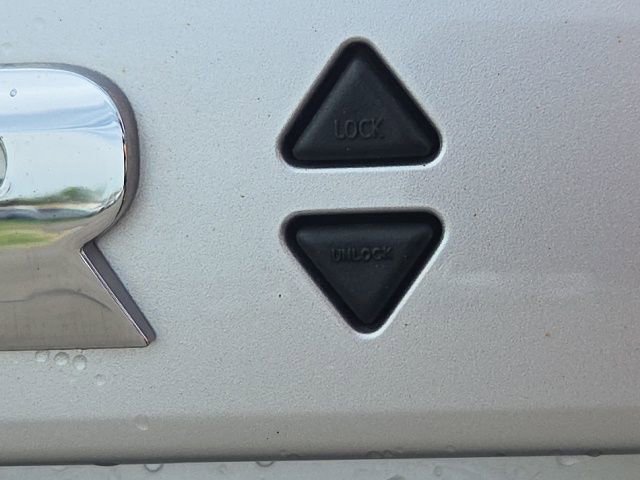 Used 2021 Toyota 4Runner SR5 image 15