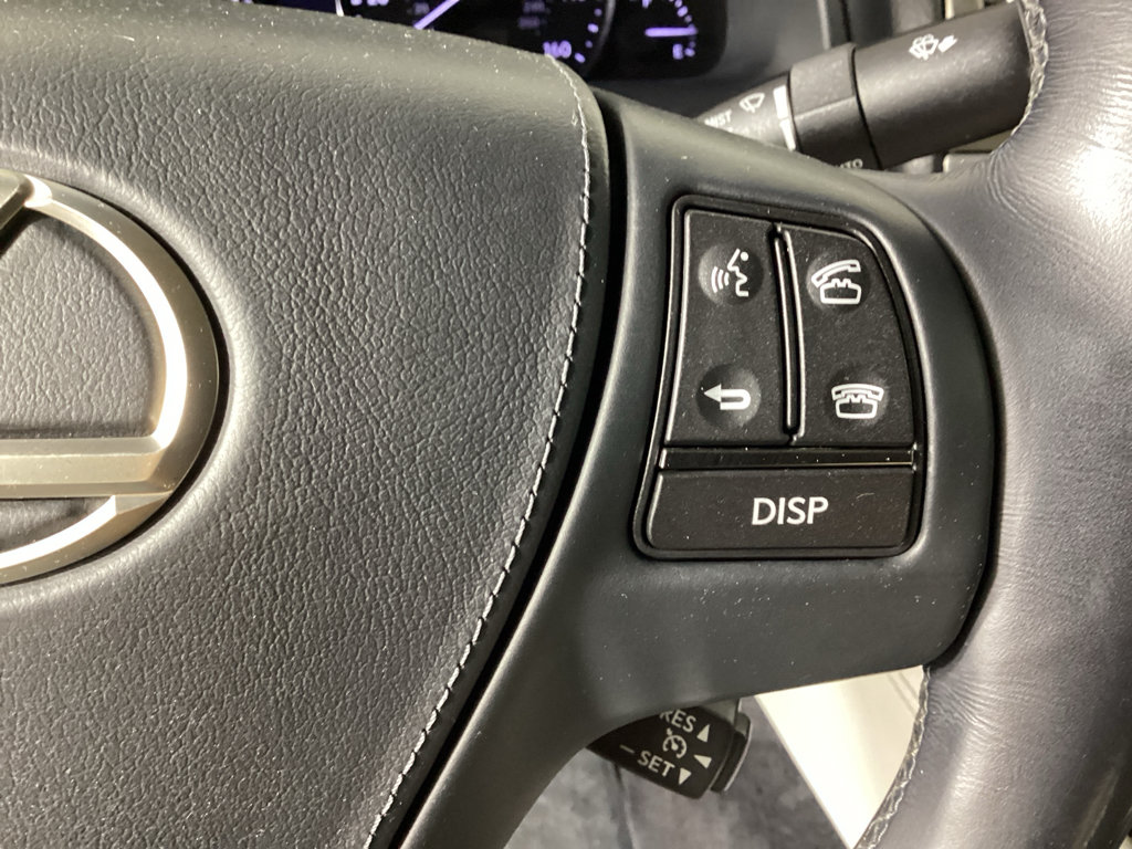 Used 2014 Lexus LS 460 L RWD image 26