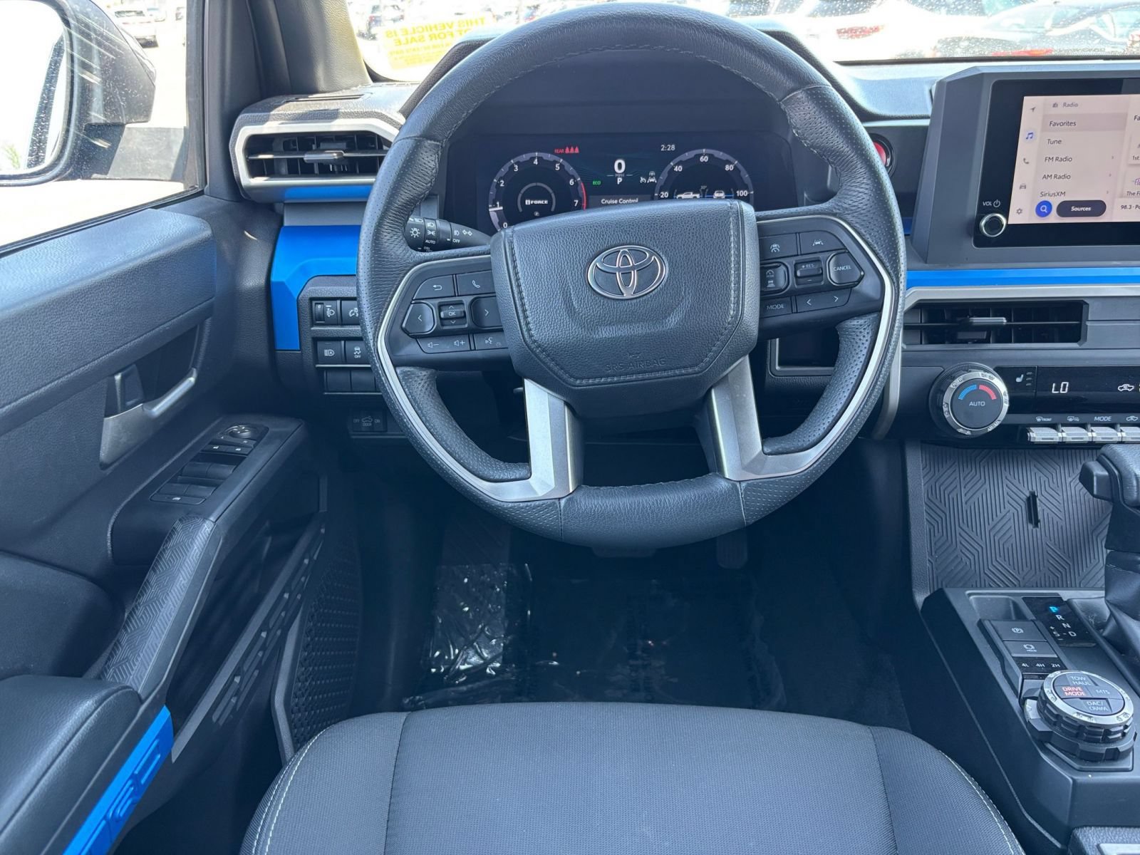 Used 2025 Toyota Tacoma TRD Off-Road AWD/4WD image 31
