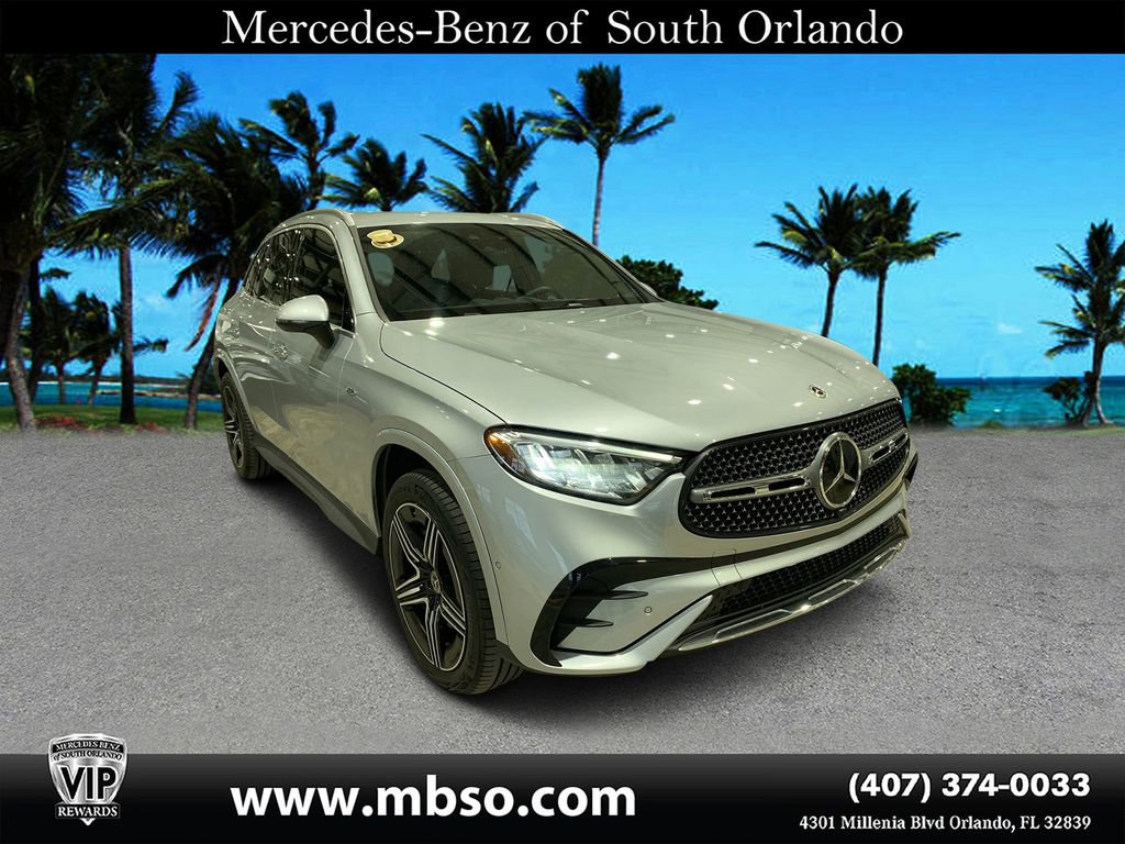 New 2025 Mercedes-Benz GLC 350e 4MATIC
