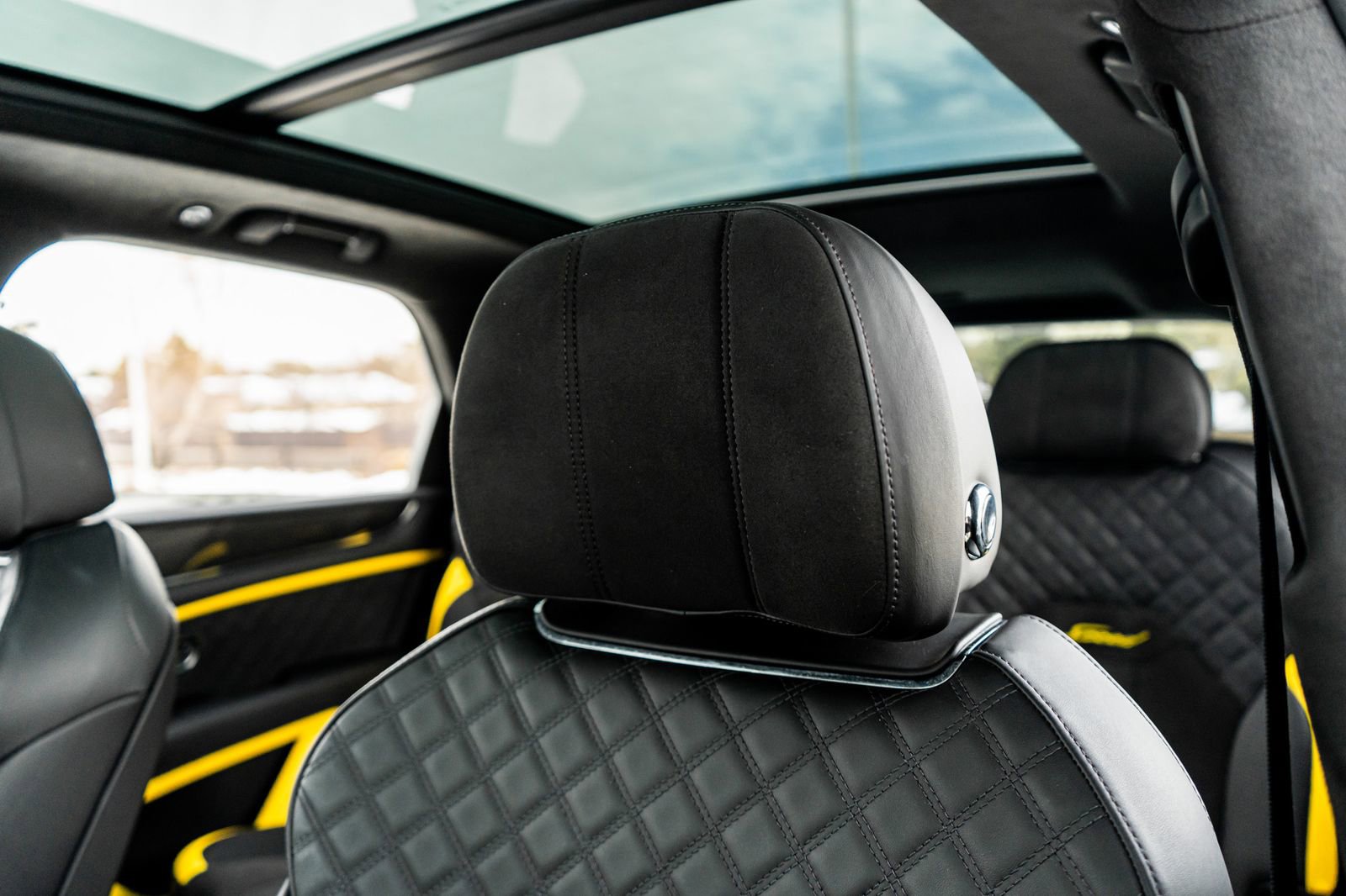 Used 2023 Bentley Bentayga Speed image 27