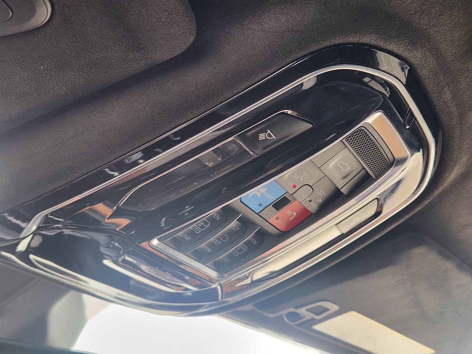 Used 2025 Jeep Grand Cherokee L Summit w/ Advanced Protech Group IV image 31