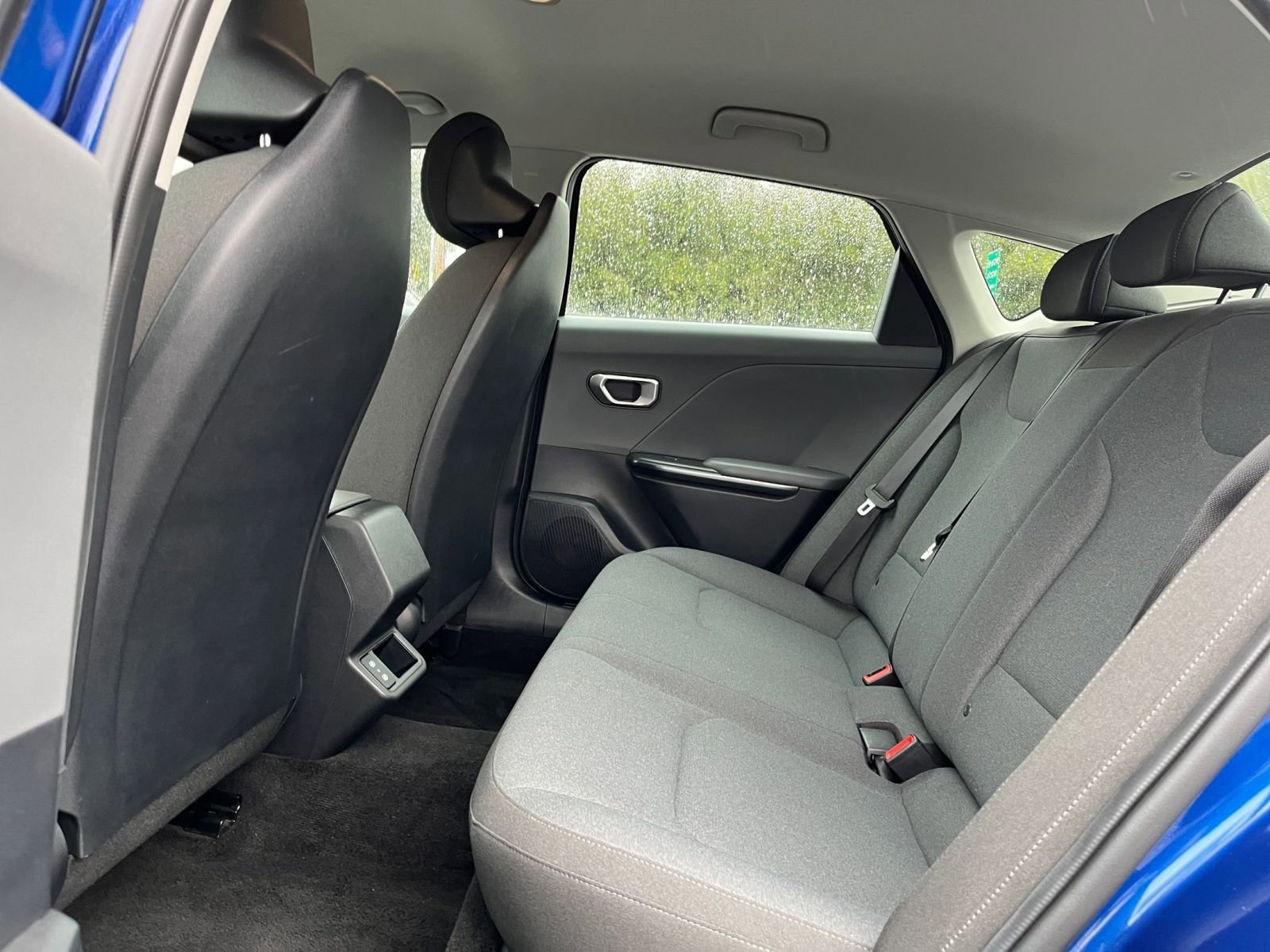 Used 2025 Kia K4 LXS image 24