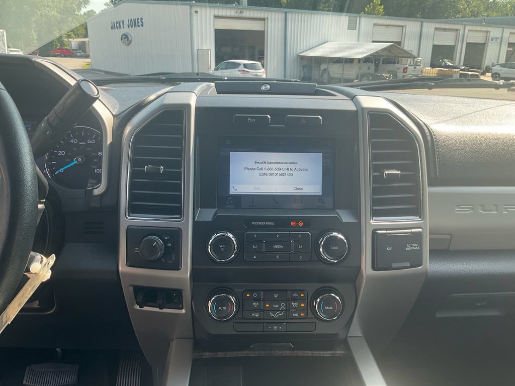 Used 2019 Ford F350 Lariat RWD image 19