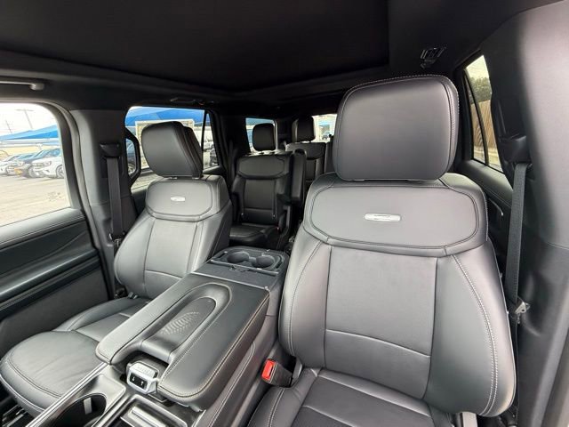 New 2026 Ford Expedition Platinum w/ Stealth Appearance Package image 18