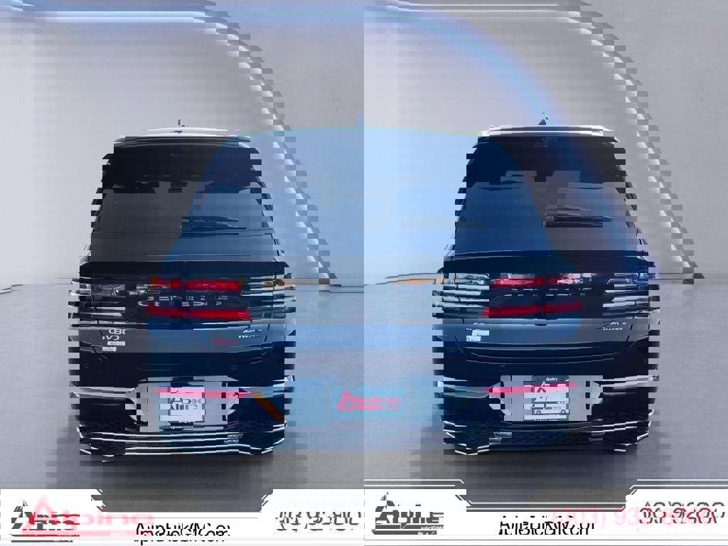 Used 2025 Genesis GV80 3.5T Prestige image 4