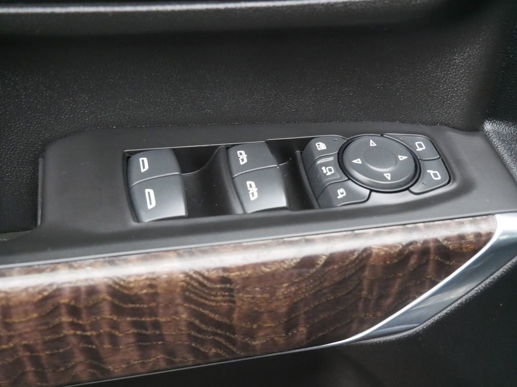 Used 2021 GMC Sierra 3500 Denali w/ Denali Ultimate Package image 16