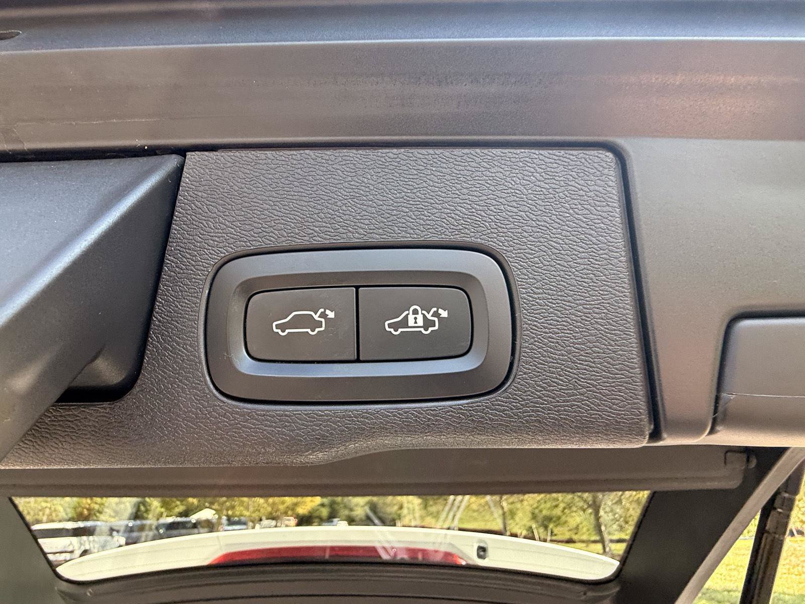 Used 2018 Volvo XC60 T6 Inscription AWD/4WD image 20