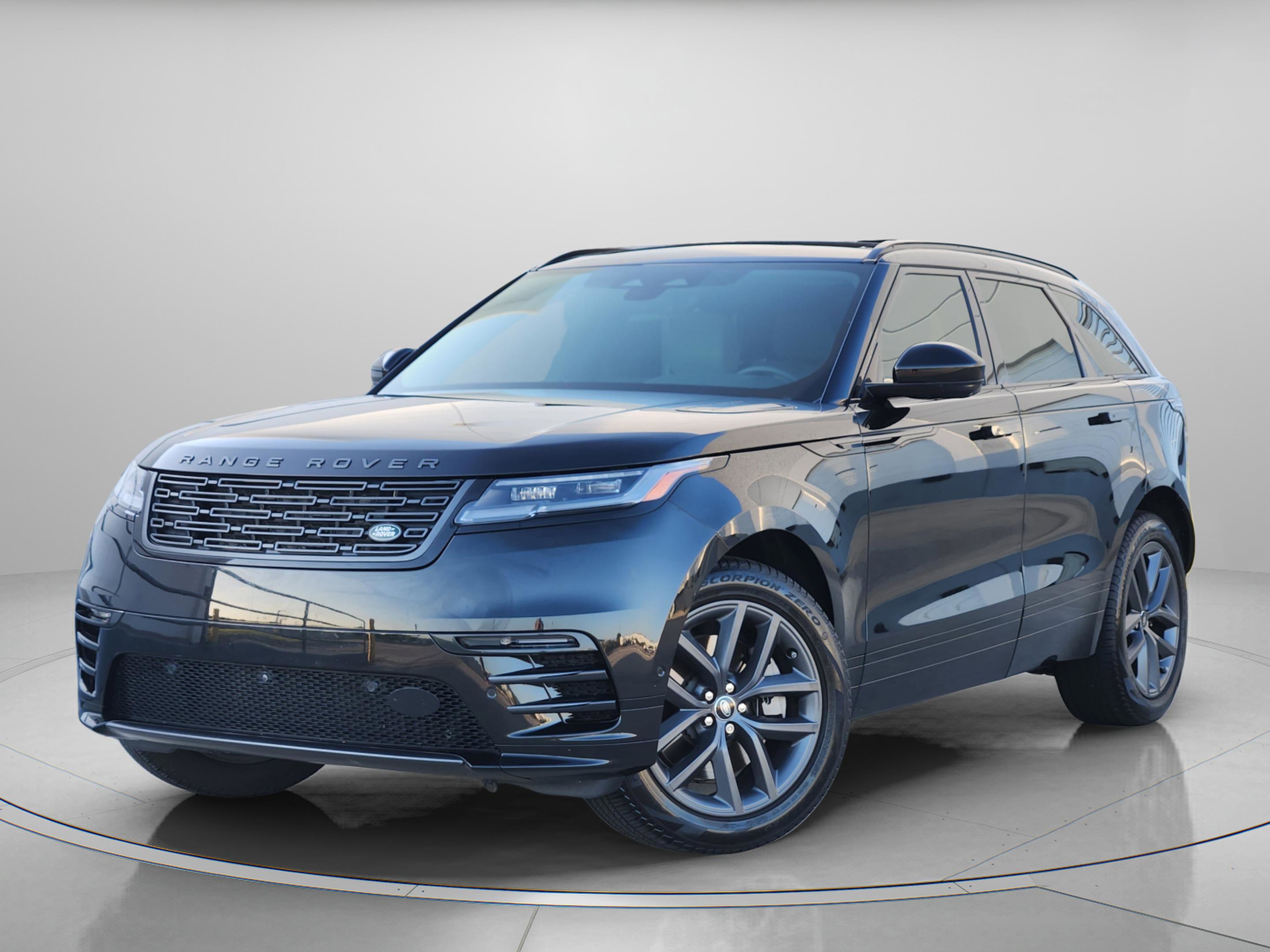 Certified 2026 Land Rover Range Rover Velar Dynamic SE AWD/4WD image 1