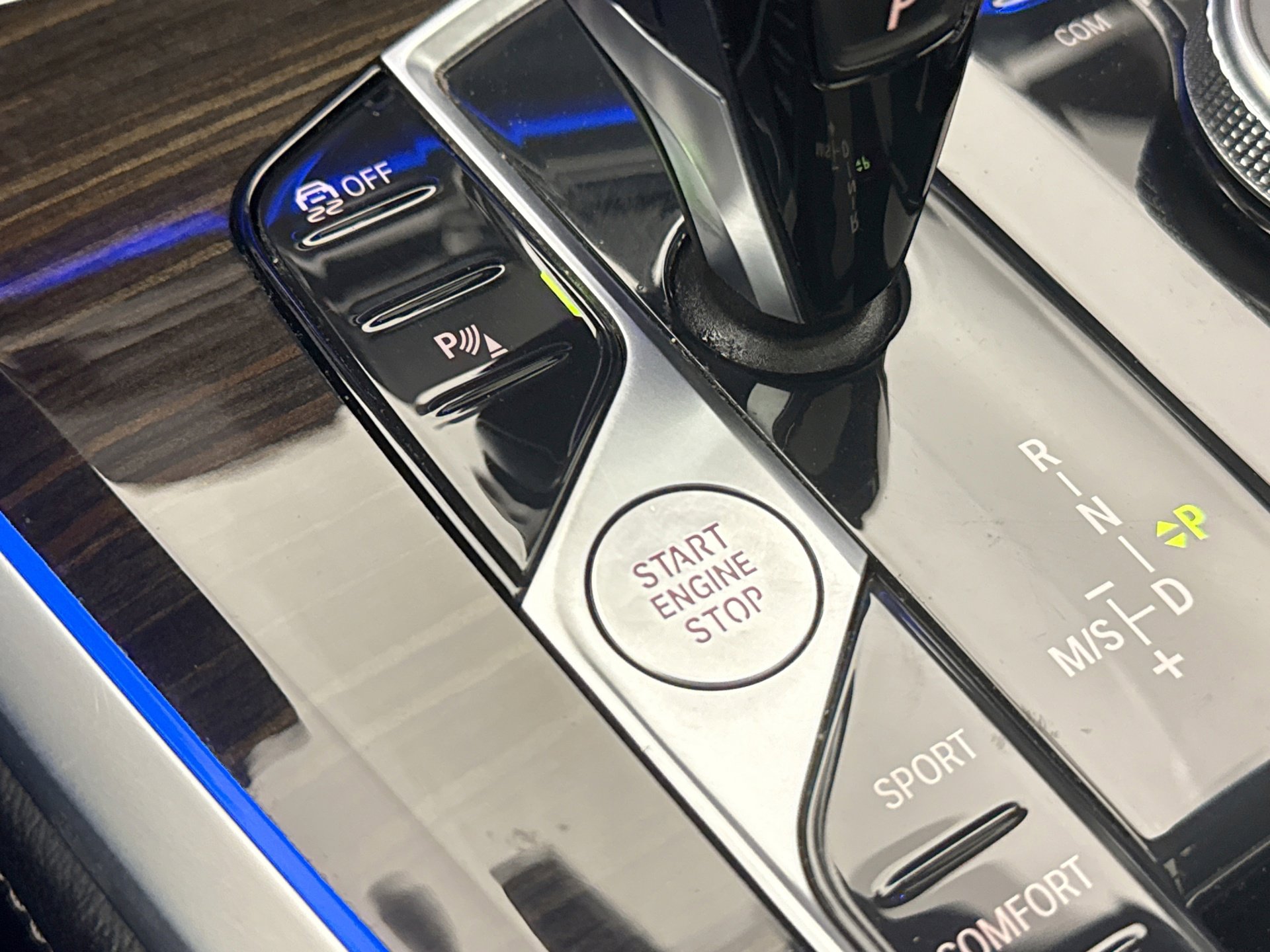 Used 2021 BMW X5 xDrive40i w/ Premium Package 2 AWD/4WD image 21