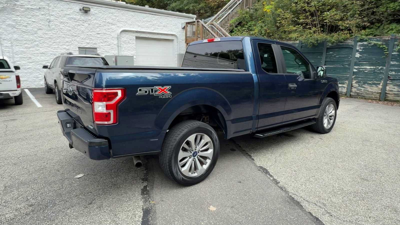 Used 2018 Ford F150 XL w/ Equipment Group 101A Mid AWD/4WD image 11