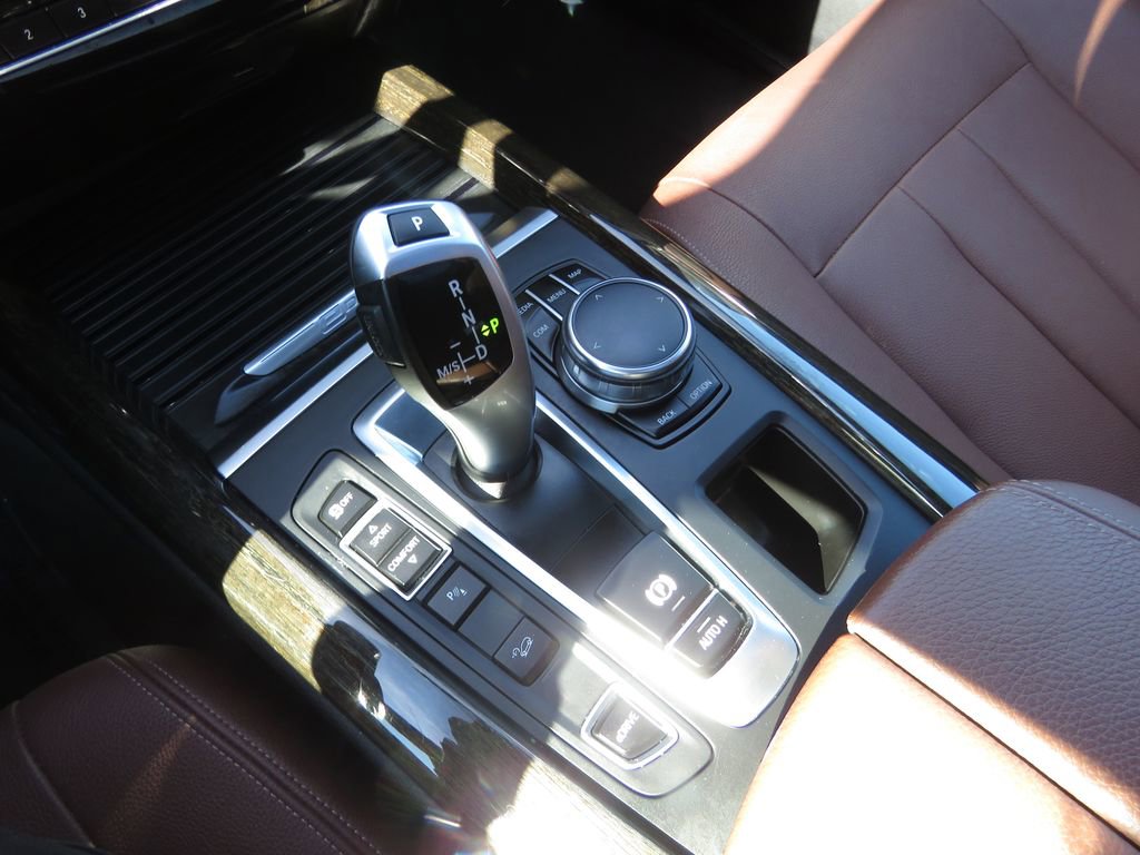 Used 2017 BMW X5 xDrive40e image 24