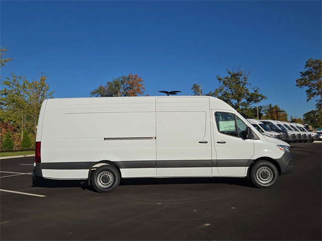 New 2026 Mercedes-Benz Sprinter 2500 image 2