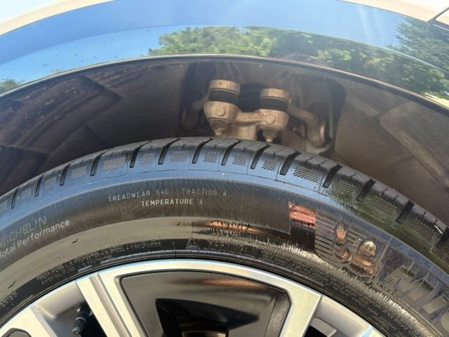 Certified 2024 Cadillac Lyriq Luxury AWD/4WD image 13