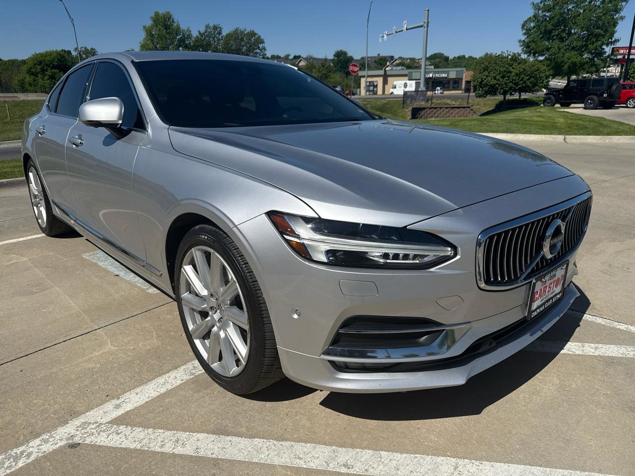 Used 2017 Volvo S90 T6 Inscription w/ Vision Package AWD/4WD image 4