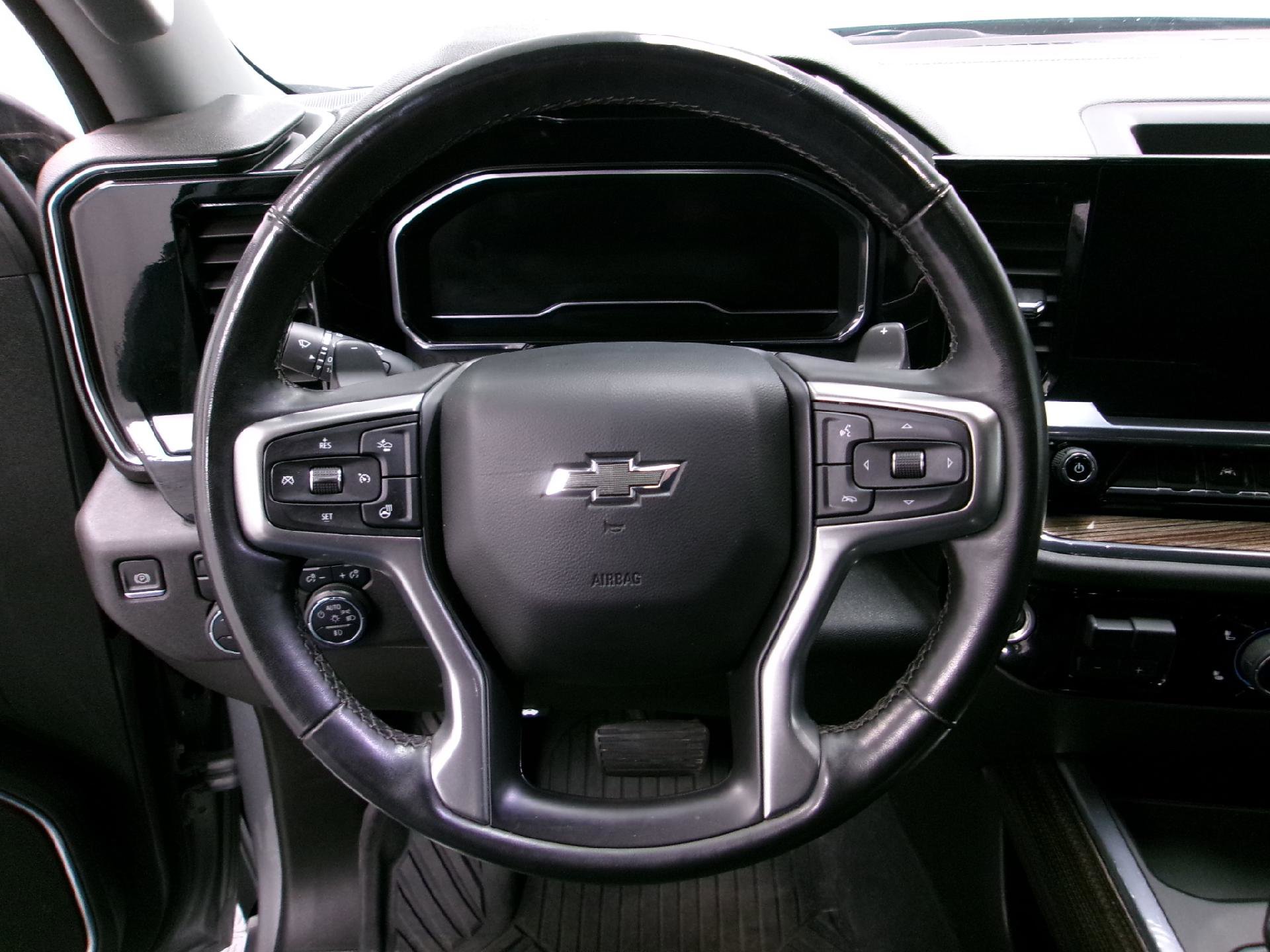 Certified 2024 Chevrolet Silverado 1500 RST image 6