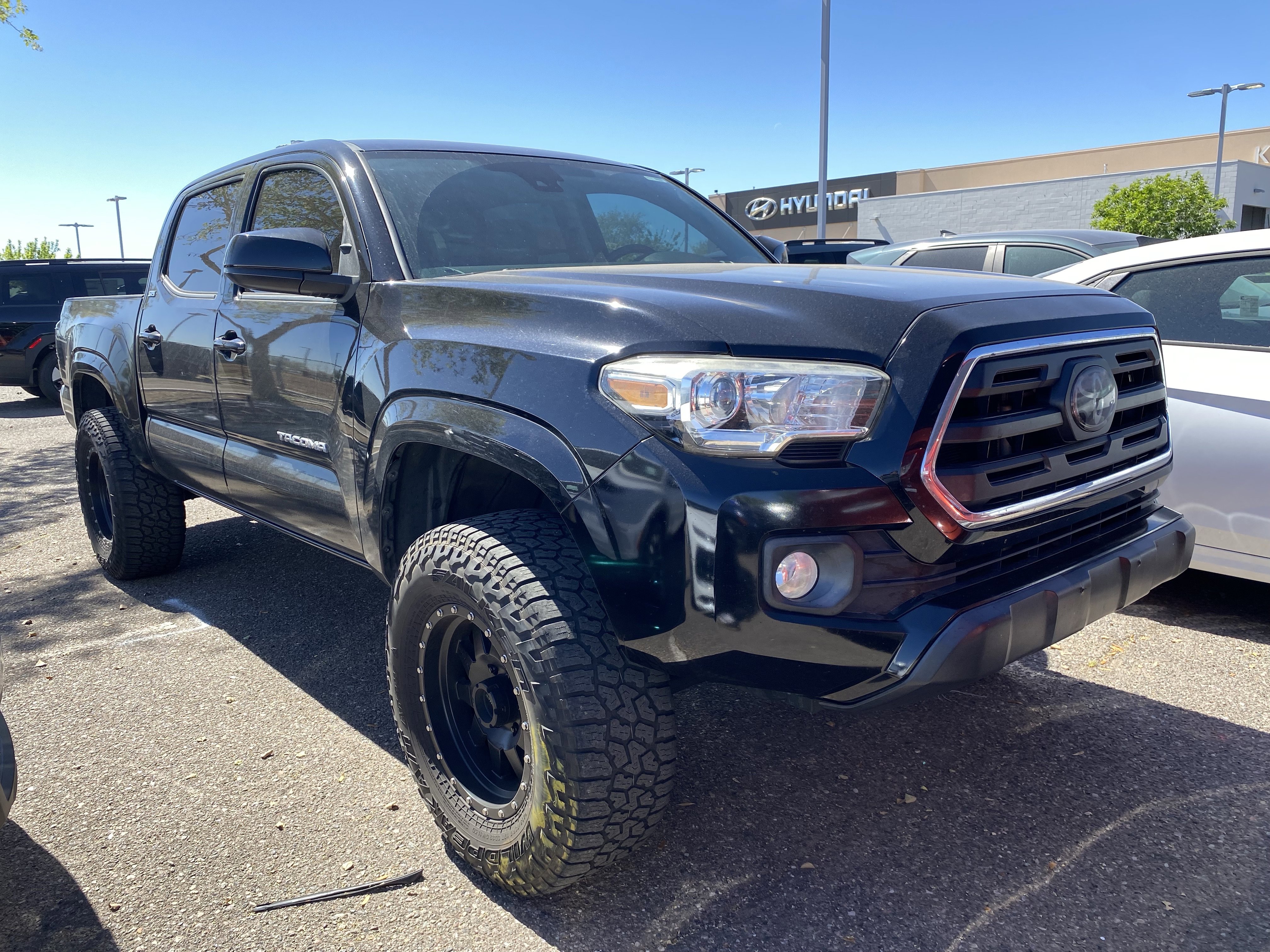 Used 2018 Toyota Tacoma SR5 image 5