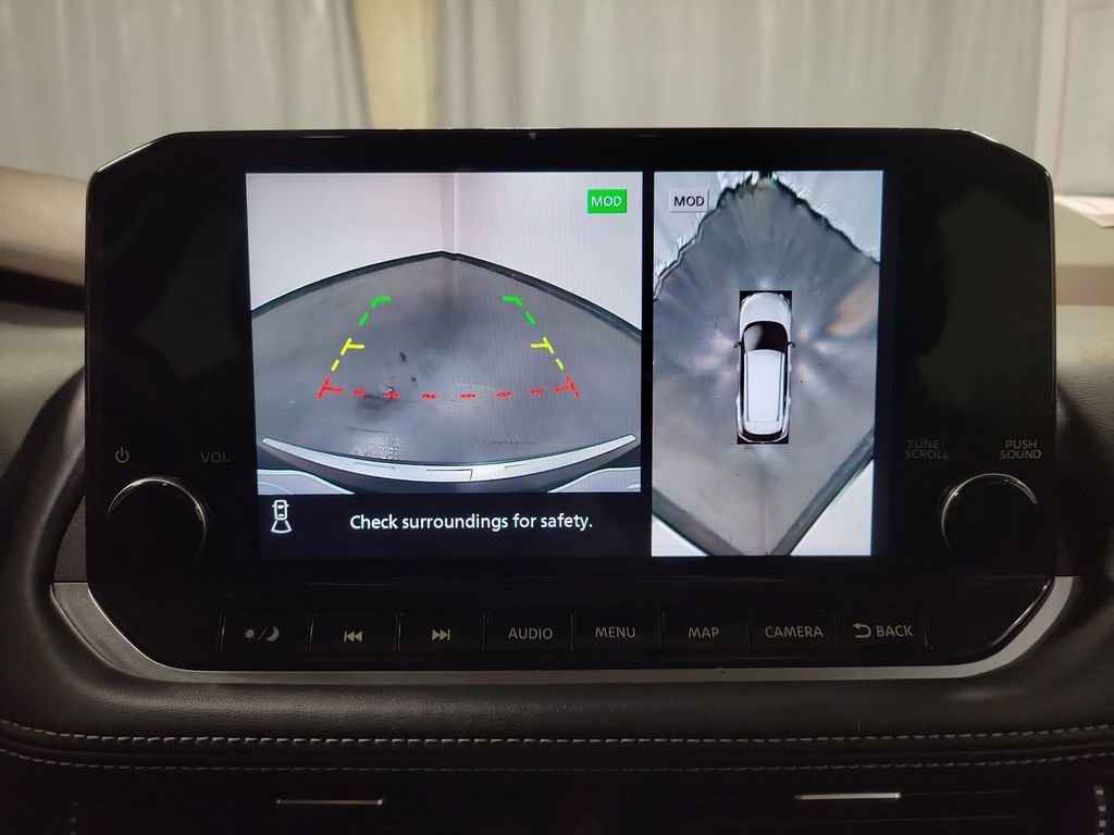 Used 2021 Nissan Rogue Platinum image 21