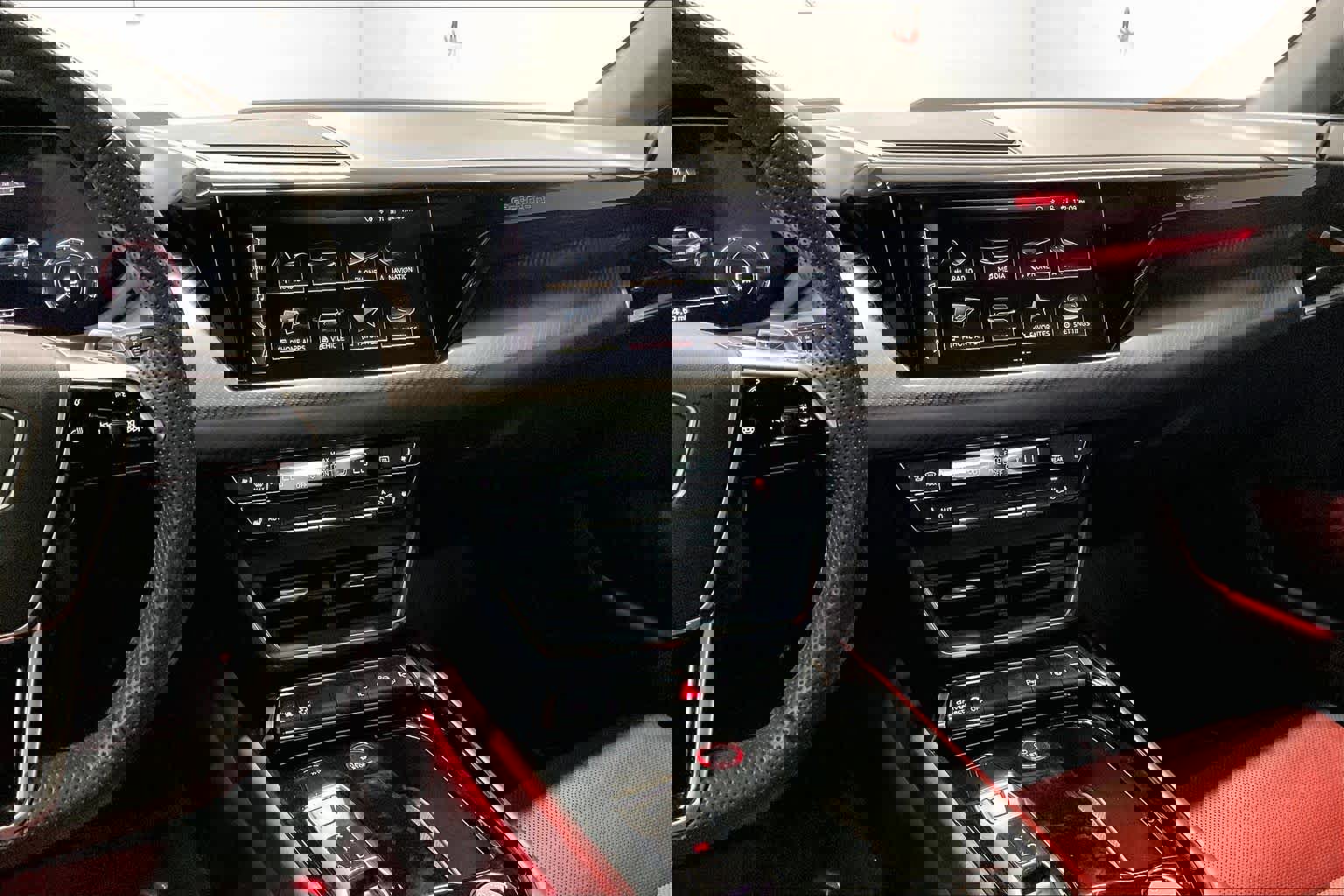 Used 2022 Audi e-tron GT Prestige w/ Prestige Package image 9