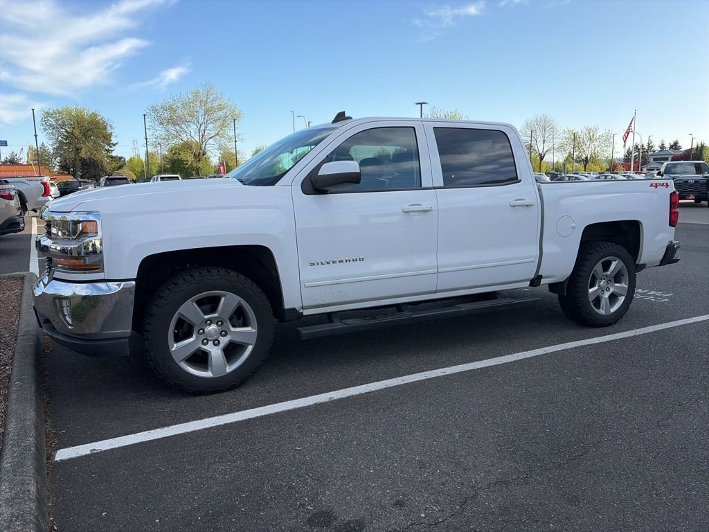 Used 2018 Chevrolet Silverado 1500 LT w/ All Star Edition AWD/4WD image 1