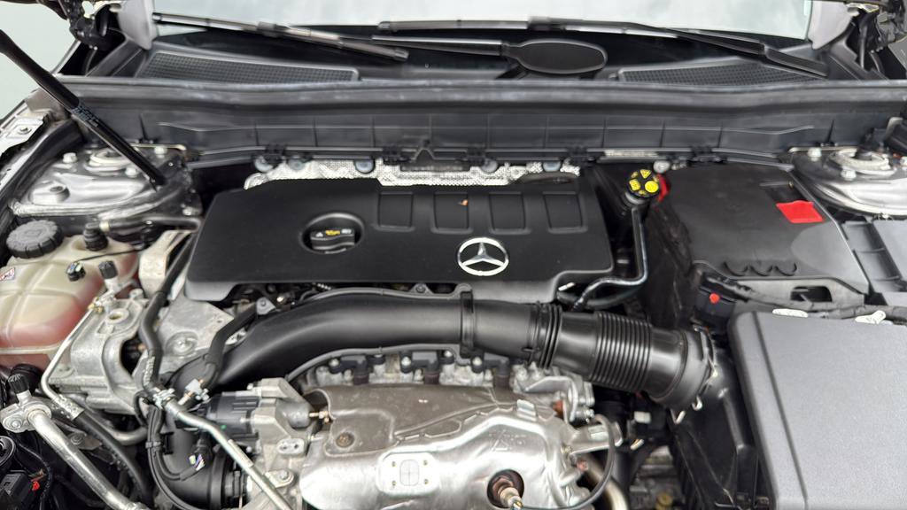 Certified 2022 Mercedes-Benz GLB 250 4MATIC image 23