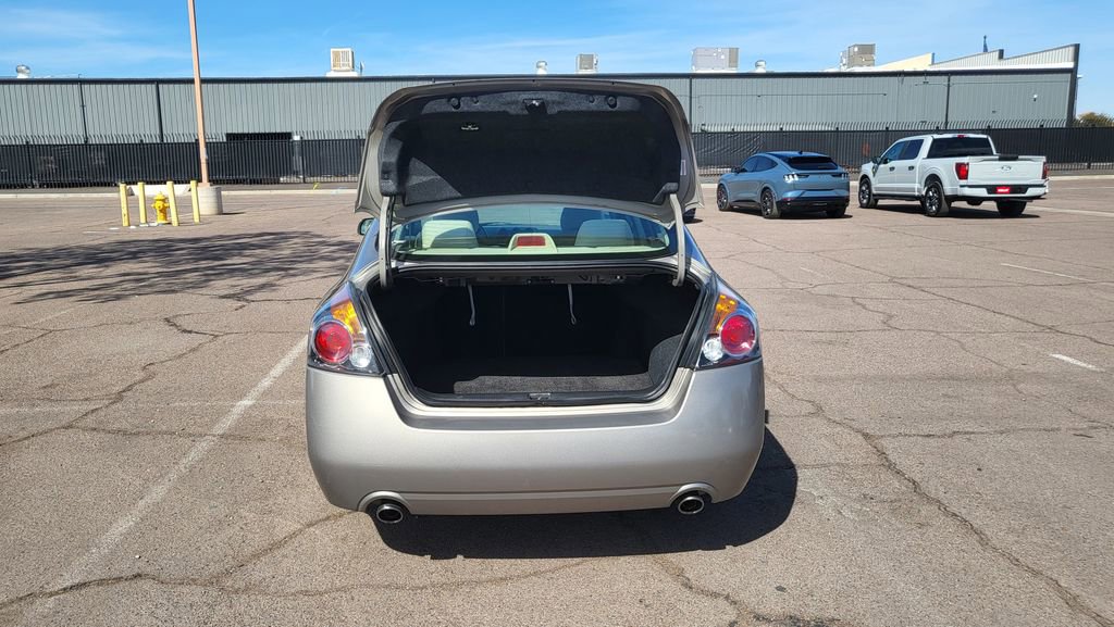 Used 2011 Nissan Altima 2.5 S w/ Convenience Pkg image 11