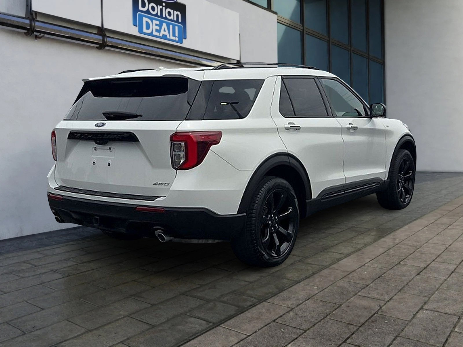 Certified 2024 Ford Explorer ST-Line w/ Class IV Trailer Tow Package AWD/4WD image 3