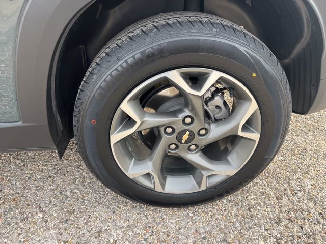 Used 2025 Chevrolet Trax LT image 19