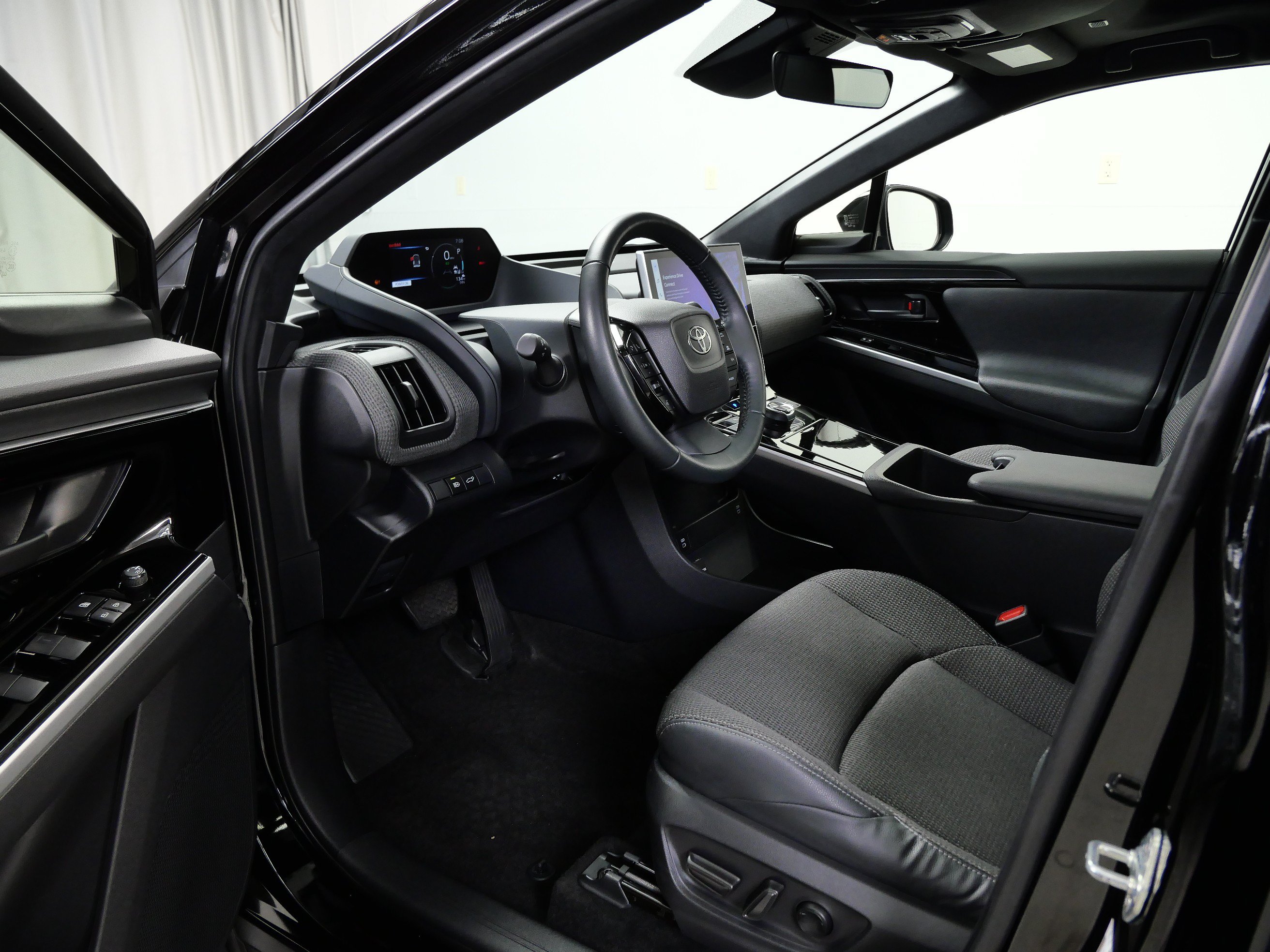Used 2024 Toyota bZ4X AWD w/ Weather Package image 14