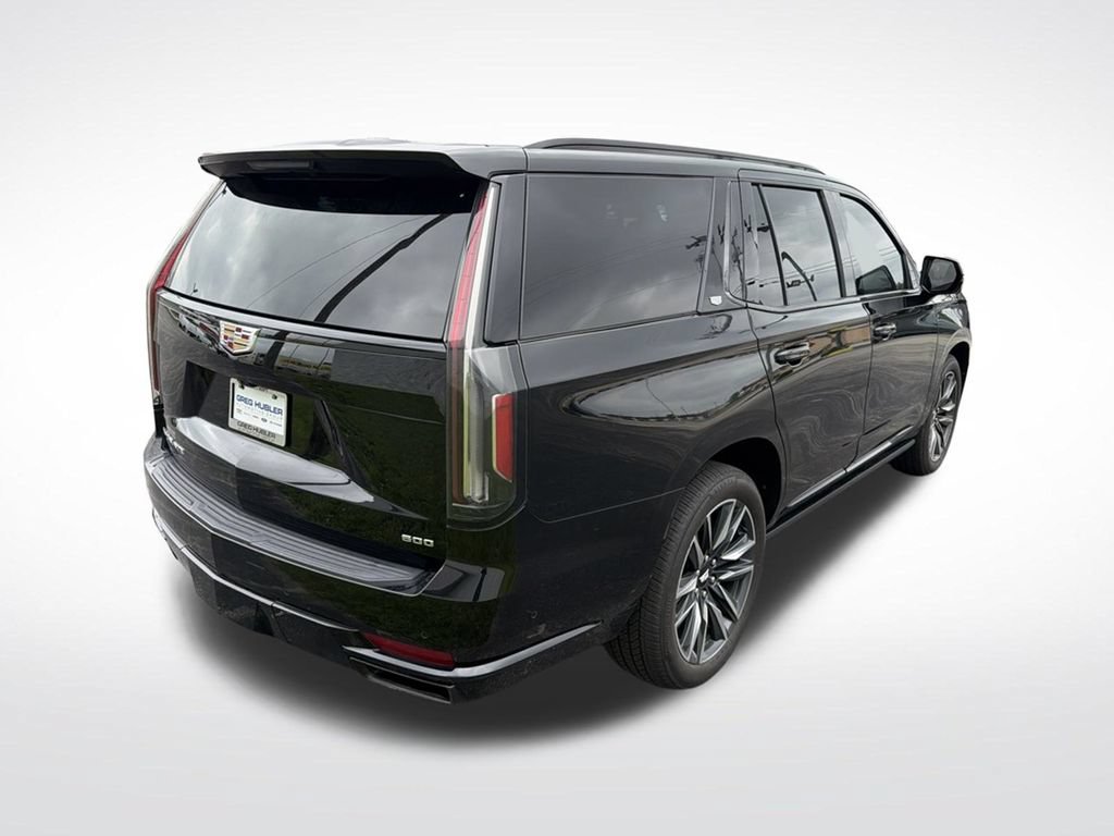 Used 2023 Cadillac Escalade Sport Platinum w/ Heavy-Duty Trailer Package AWD/4WD image 8