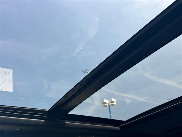 New 2025 Lincoln Navigator Reserve w/ Jet Appearance Package image 42