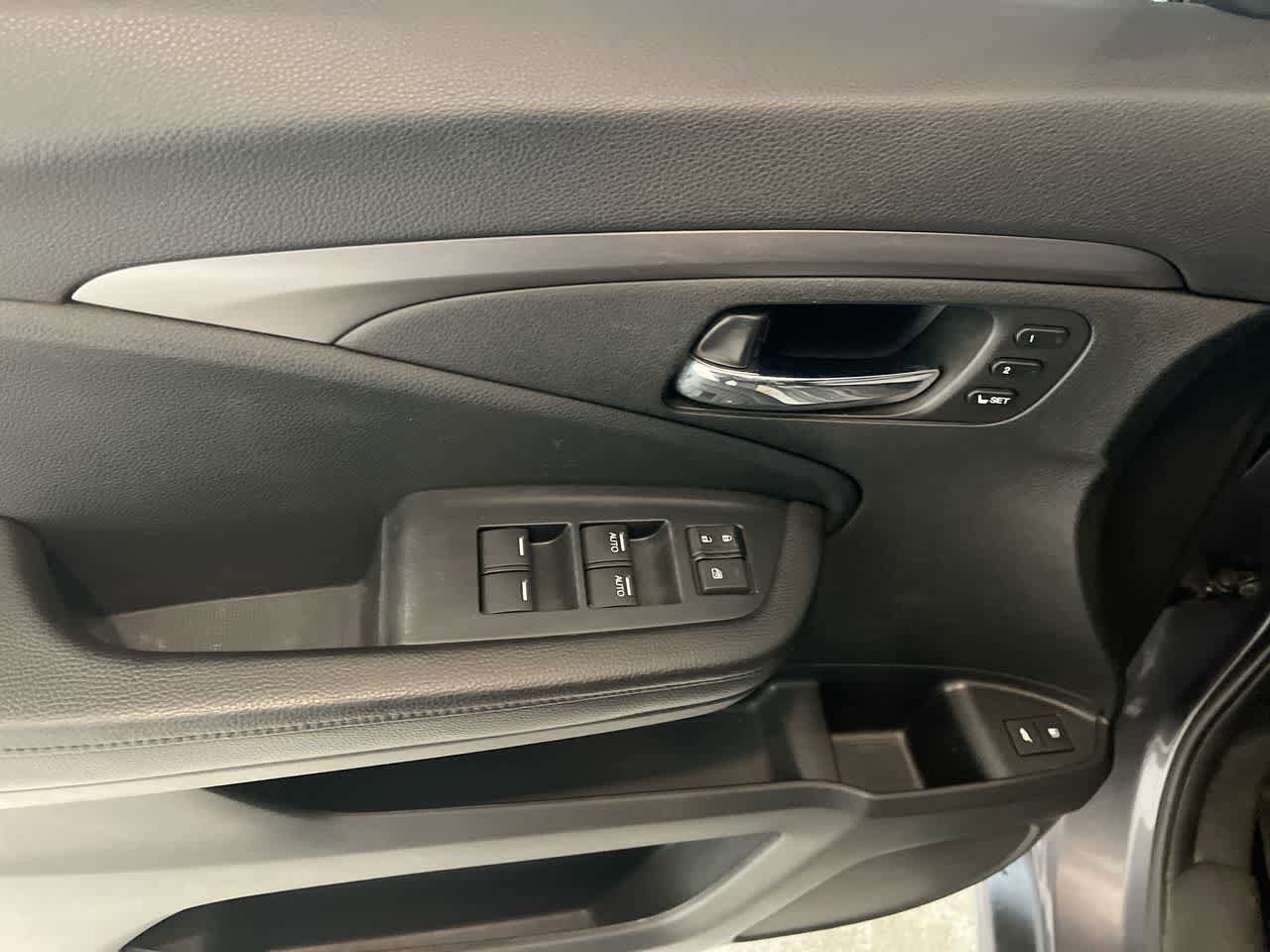 Used 2021 Honda Passport EX-L image 13